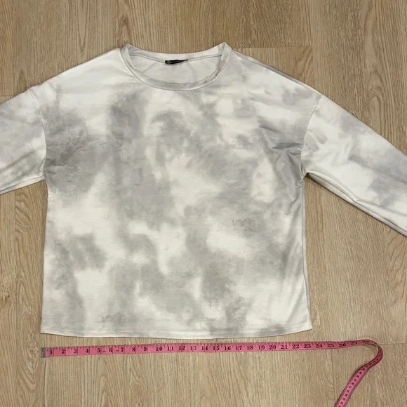 Pretty Garden Tie-Dye Sweatshirt and Jogger Athleisure Loungewear Set Size XL - Picture 12 of 14